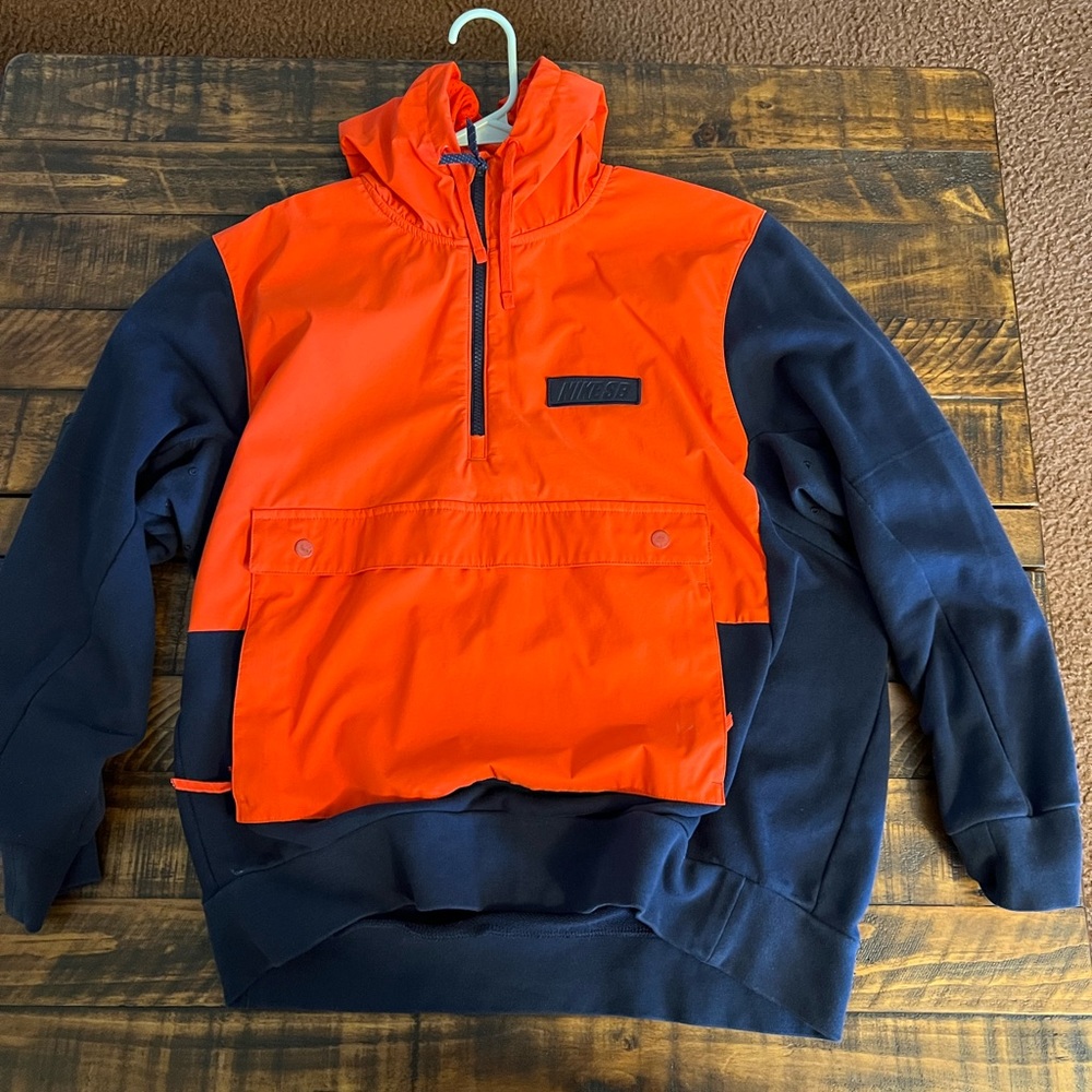Nike an jacket